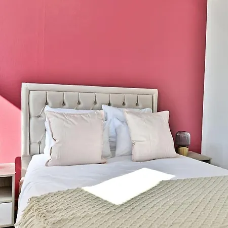 Rose Moderne Proche De La Capitale Iii 公寓